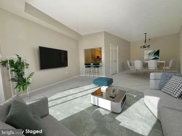 2904 N Leisure World Blvd APT 206, Silver Spring, MD 20906