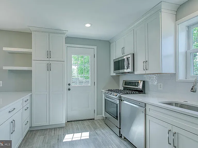 3932 Vermont Ave — Photo 13