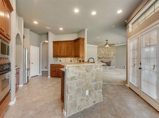 132 Silver Rose Blvd, Burleson, TX 76028