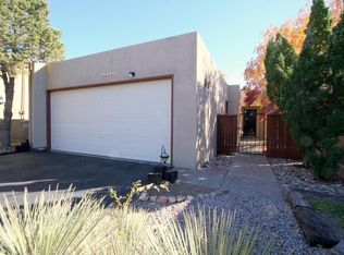 1825 Tramway Terrace Loop NE, Albuquerque, NM 87122