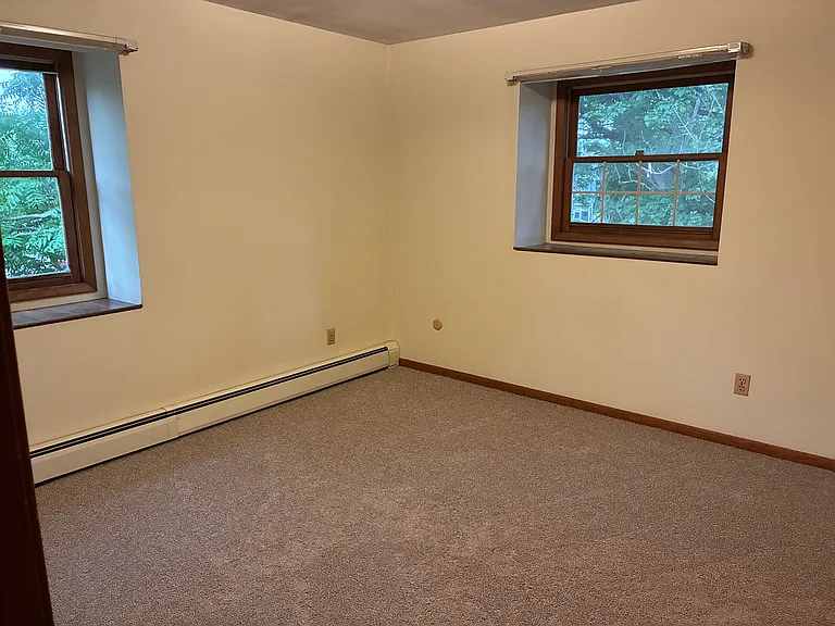 22 Floral Ave #6 — Photo 10