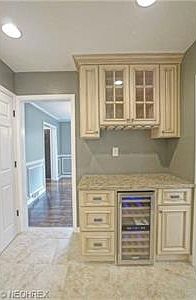 4th image of 20909 Fairmount Blvd