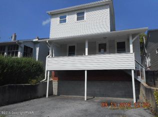 919 Edgemont Ave, Palmerton, PA 18071