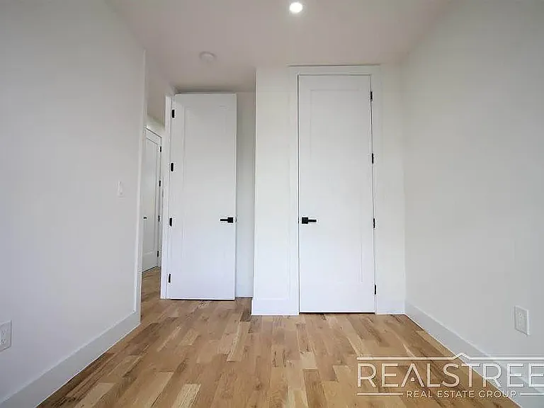 144A Sumpter St #3 — Photo 6