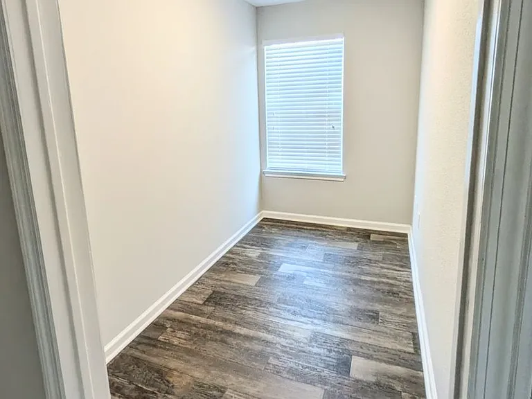 Centric on 34th Apartments — Photo 43