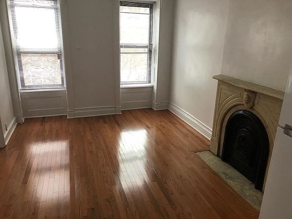 2nd image of 46 Saint Felix St APT 8