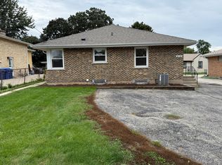 311 Euclid Ave, Highwood, IL 60040