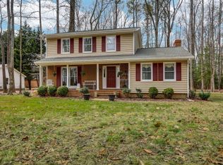443 Chesapeake Dr, Irvington, VA 22480