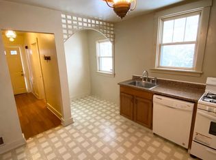 4209 Outlook Dr, West Mifflin, PA