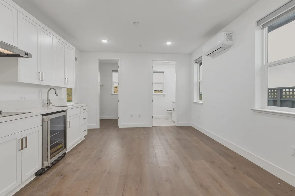 Building Photo - 4088 Gallagher Ln