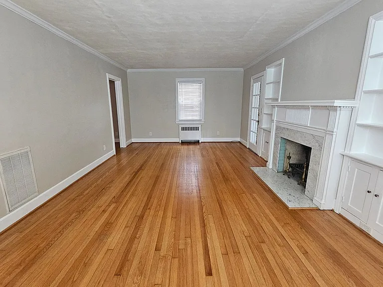 7440 Muirfield Rd — Photo 4