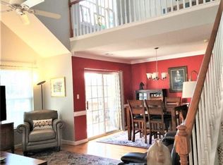 615 Bellerive Ct UNIT D, North Chesterfield, VA 23236
