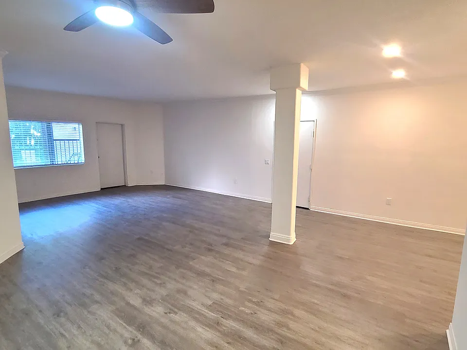 4734 Sepulveda Blvd #107