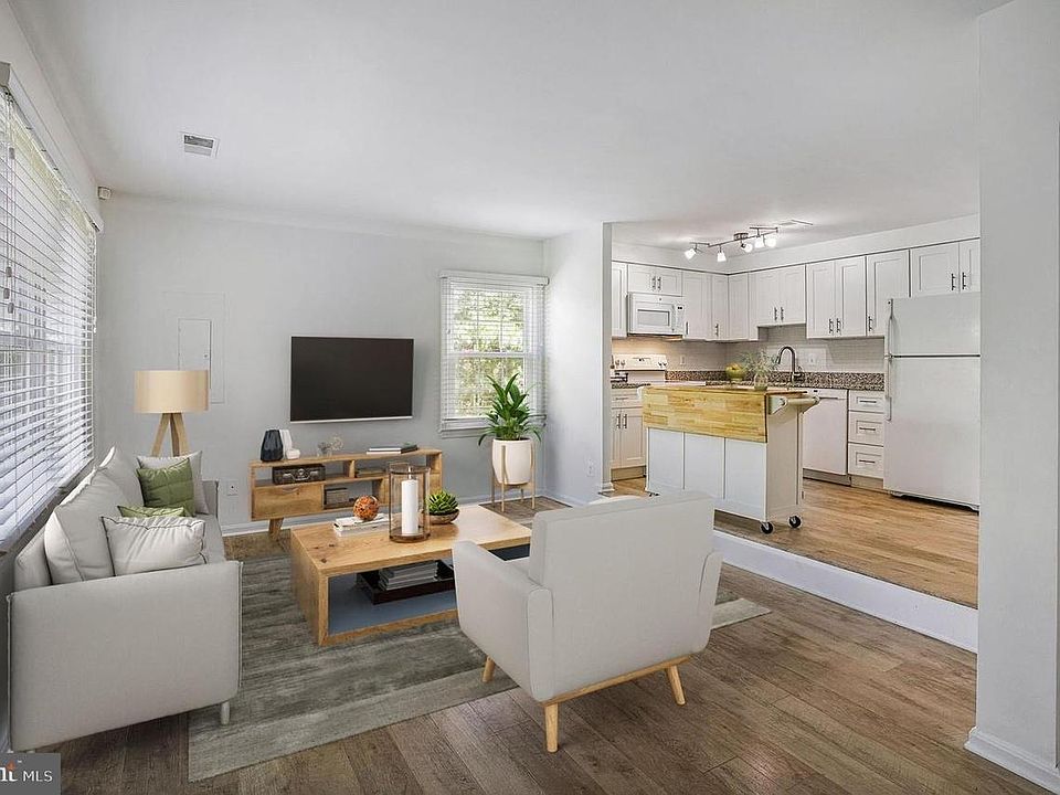 1st image of 46 N Bedford St #B