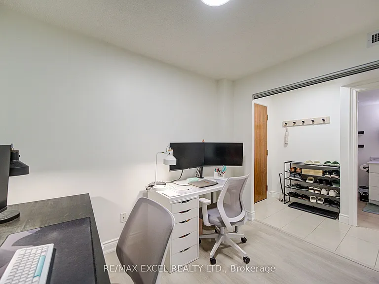 37 Galleria Pkwy #202 — Photo 14