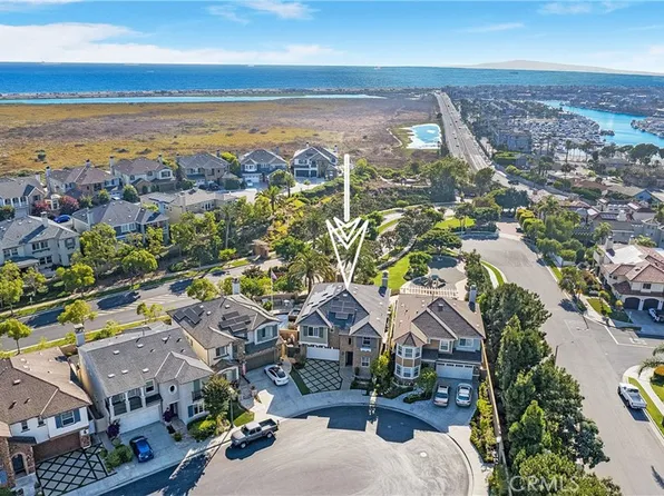 4516 Wellfleet Dr, Huntington Beach, CA 92649