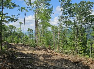 12 Higgenbottom Tpke, Altamont, TN 37301