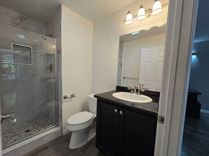 5540 Lindo Paseo #3 — Photo 23