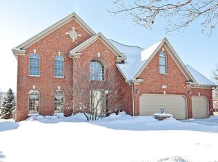 2624 Rutland Rd, Naperville, IL 60564