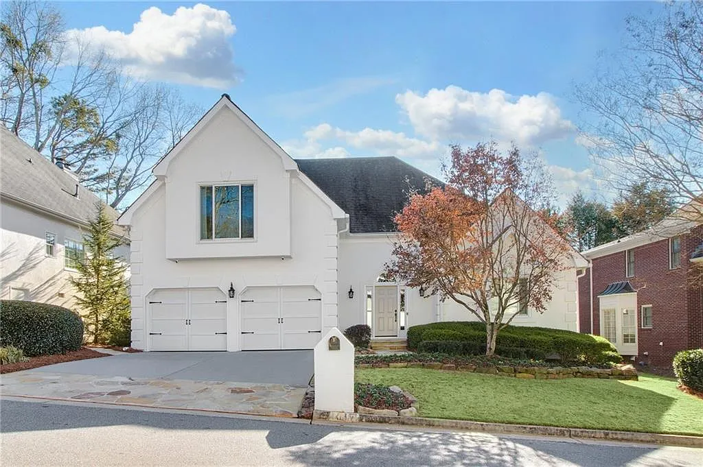 1097 Tennyson Pl NE photo 1