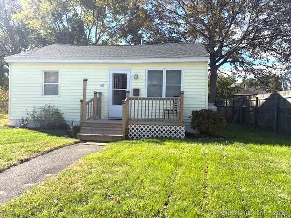 147 Midway Oval, Groton, CT 06340