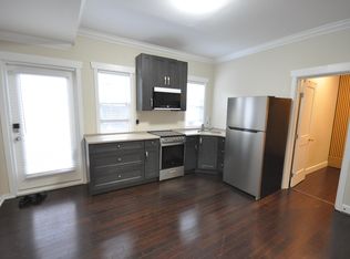 1628 SW Marine Dr, Vancouver, BC V6P 6A9