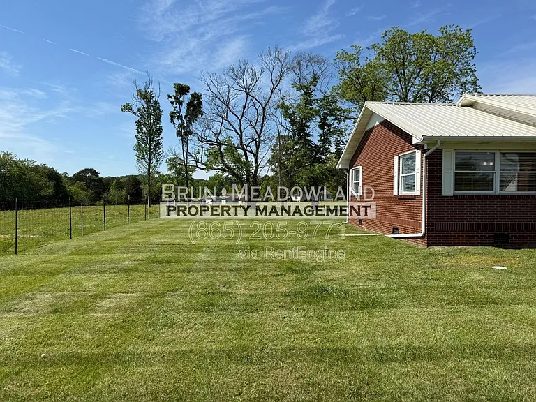 3239 Morganton Rd — Photo 4