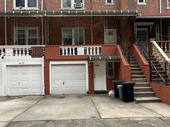 3208 88th Street, East Elmhurst, NY 11369