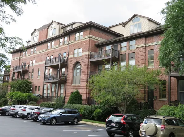 155 Kendrick Ave APT 209, Quincy, MA 02169