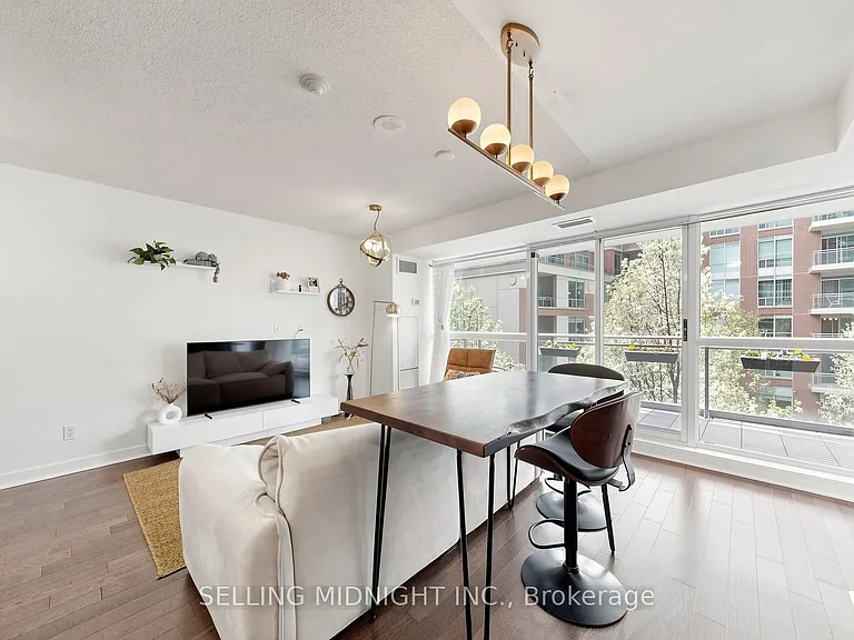 80 Western Battery Rd #307 — Photo 12