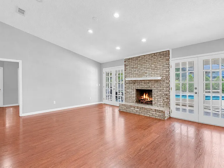 5829 Pitch Pine Dr — Photo 15