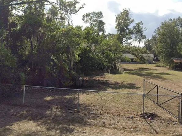 8711 NAVAJO AVENUE LOT 24, TAMPA, FL 33637