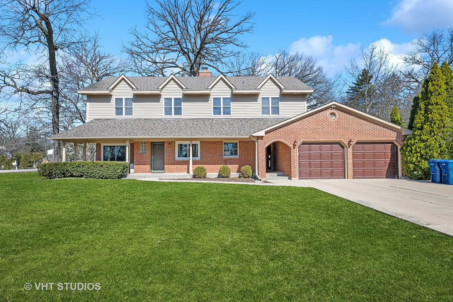 1125 Quassey Ave photo 1