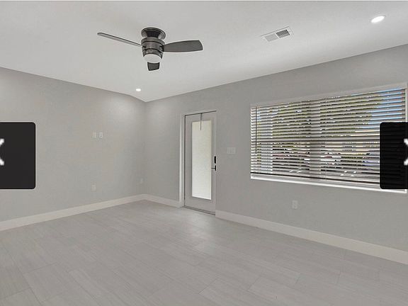 3rd image of 251 Royal Ct