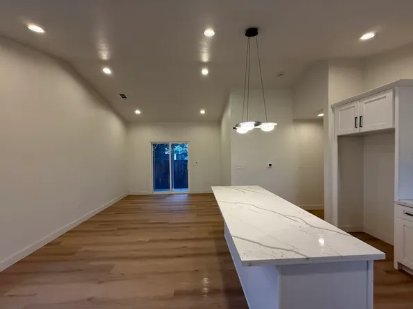 25 S 23rd St #2, San Jose, CA 95116