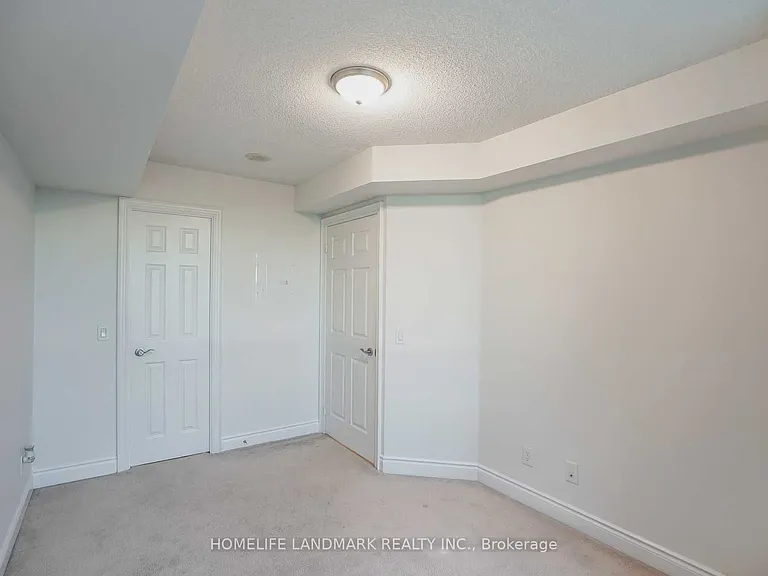 25 Greenview Ave #516 — Photo 11