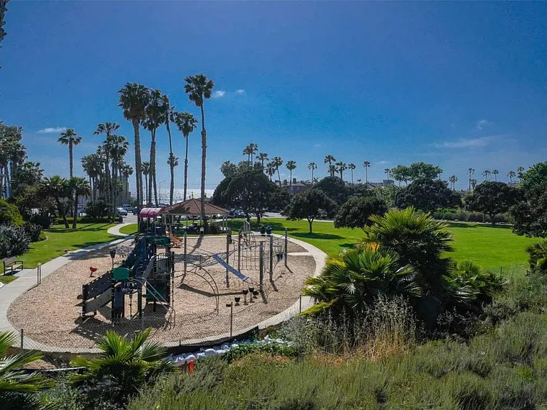 Buccaneer Park and Beach