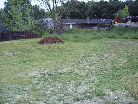 3rd image of 368 Toyon Dr #23