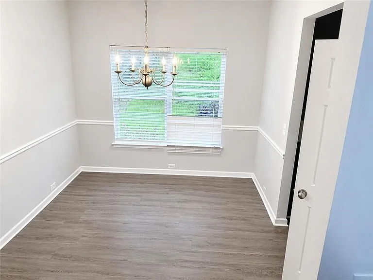 5589 Grande River Rd — Photo 3