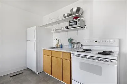 113 S Center St #2 — Photo 5