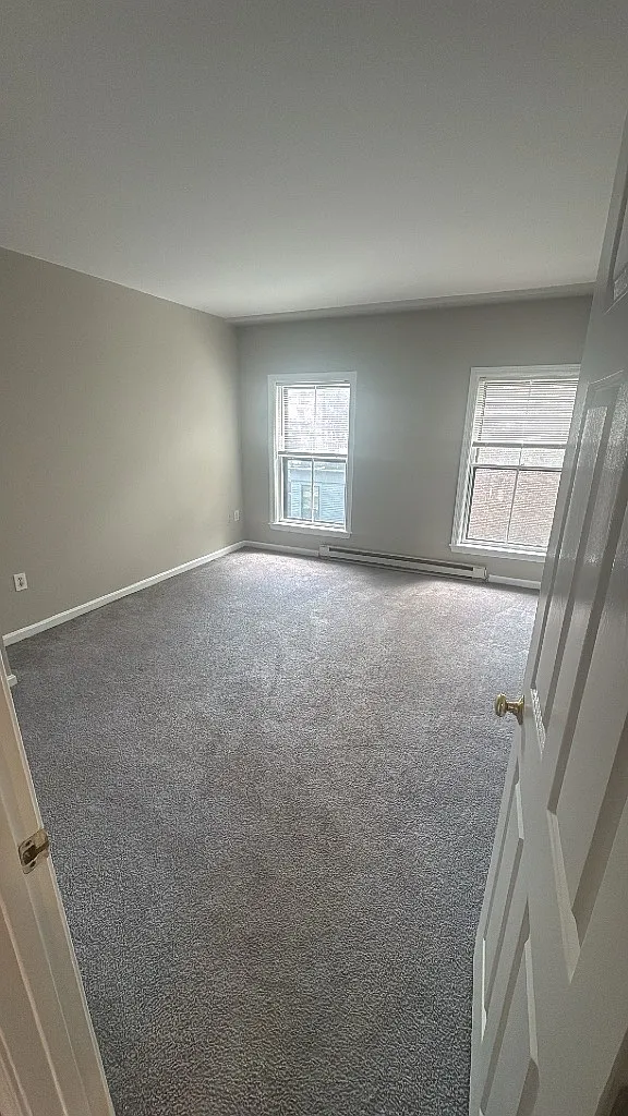 2 bed, 1000 sqft, $3,950 — Photo 4