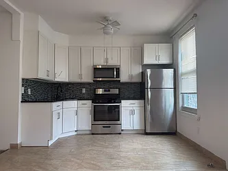 18-34 21st Drive, #2R