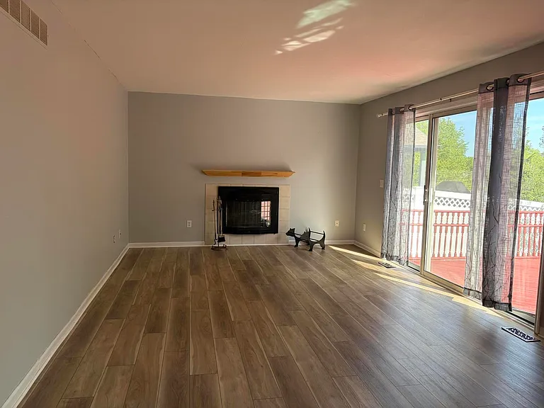 4101 Rolling Meadow Ln — Photo 13