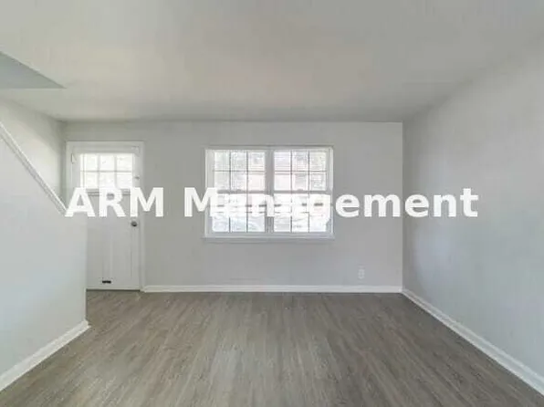 126 Yorke St, Salem, NJ 08079