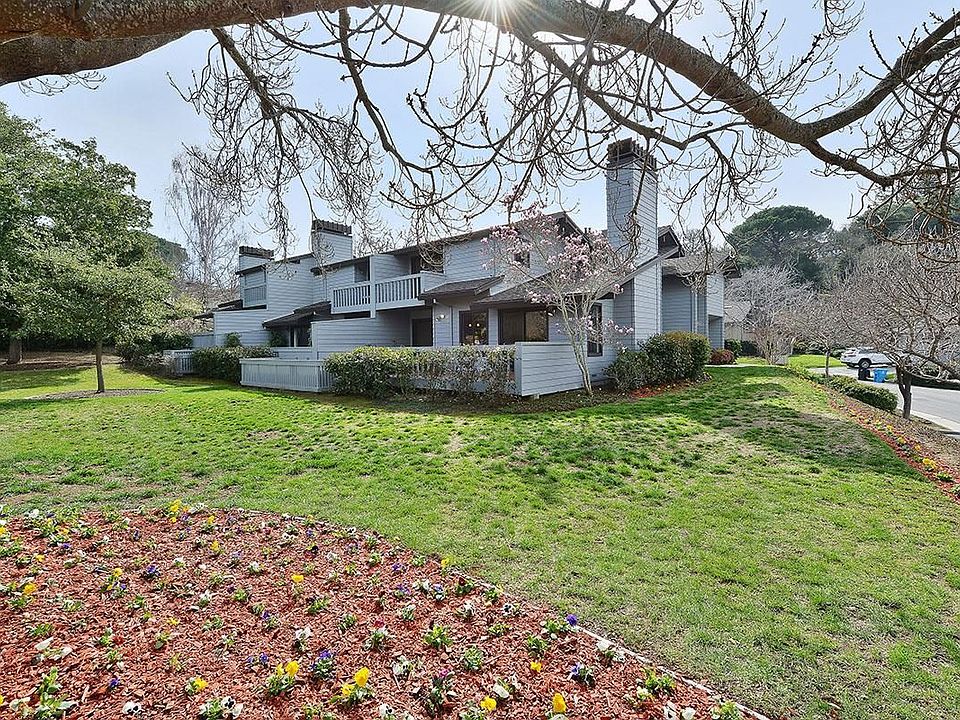1st image of 16 Biltmore Ln