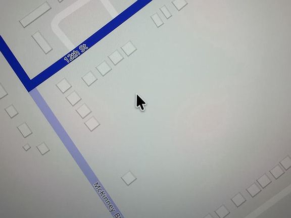 2nd image of 39 11th St