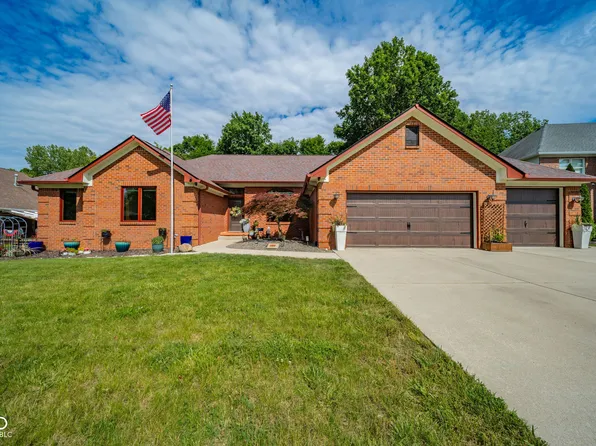 10 Stratford Way, Danville, IN 46122