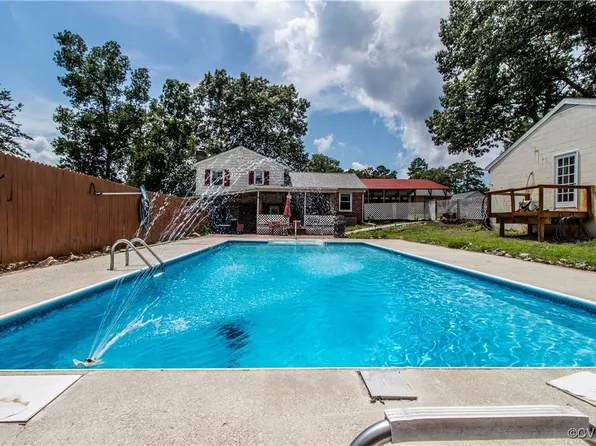 15601 Meridian Ave, Chester, VA 23831