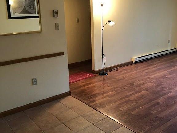 4th image of 65 Greentree Ln APT 18