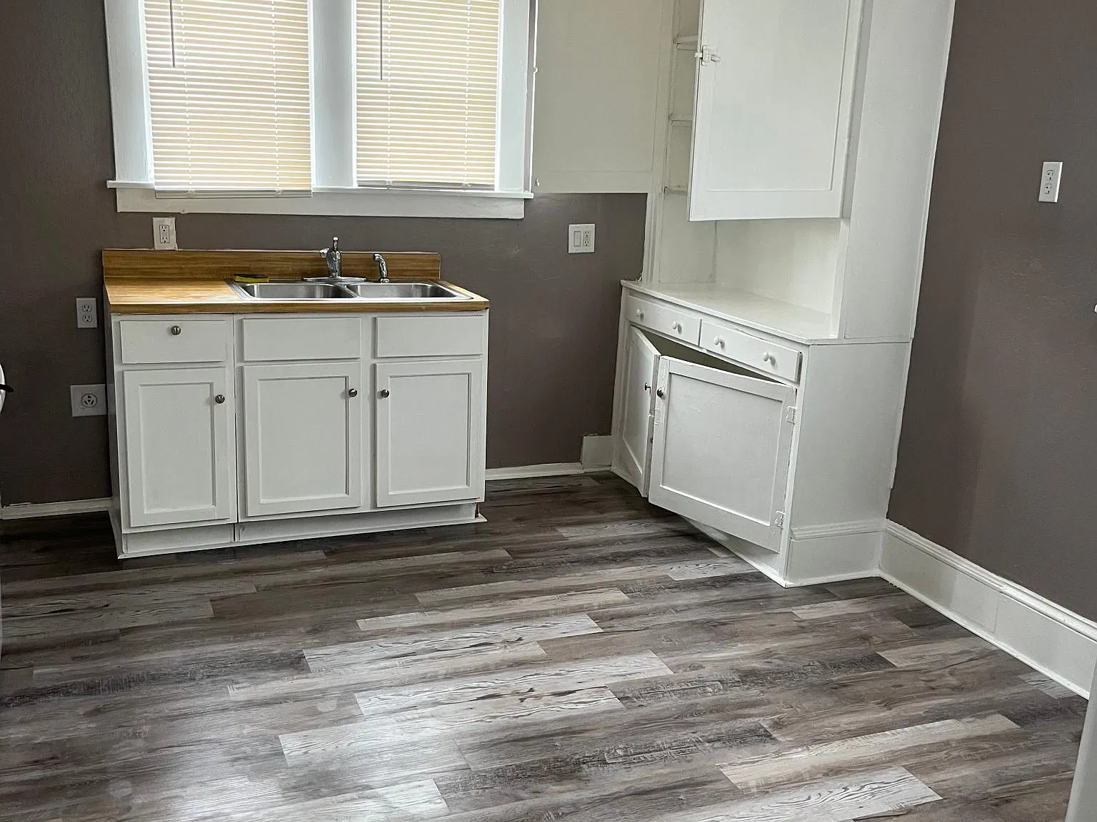 610 G St — Photo 3